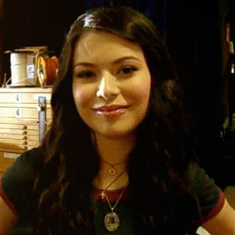 Miranda Cosgrove