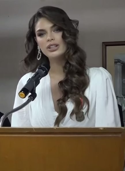 Nadia Ferreira