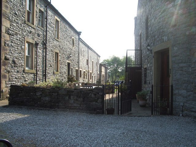 Henry Mews